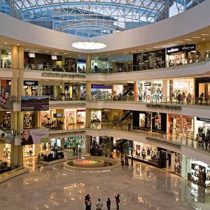 Todos los secretos del Centro Comercial Eden: tiendas, entretenimiento y más