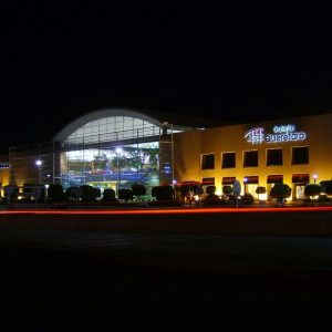 Galerías Querétaro: Una joya de compras y entretenimiento en el corazón de la ciudad.