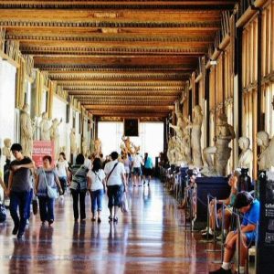 Descubre el tesoro artístico de Galerías Uffizi: todas sus joyas aquí